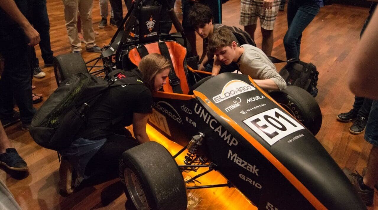 carro-da-equipe-unicamp-e-racing-e-campeao-de-campeonato-brasileiro