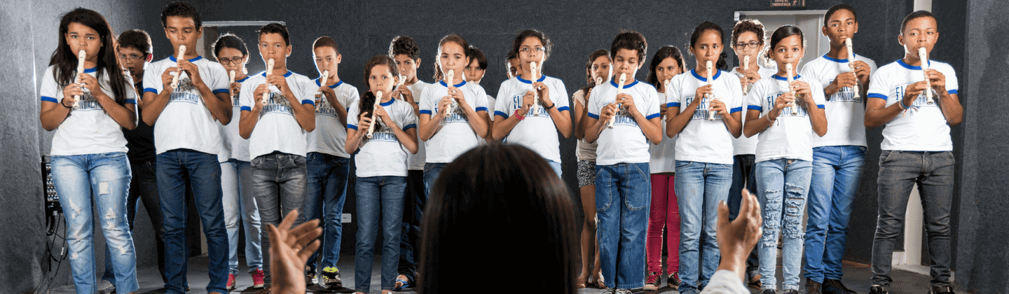 escola-de-musica-flor-de-mandacaru-incentiva-novos-talentos