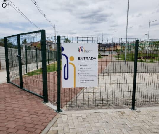 grupo-moura-entrega-o-espaco-conceicao-moura-nova-area-publica-de-convivencia-para-as-familias-de-belo-jardim