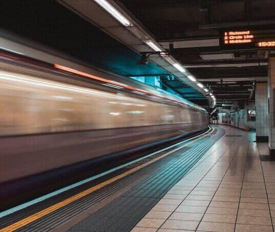 8-caracteristicas-que-tornam-a-moura-a-melhor-opcao-para-o-setor-metroferroviario