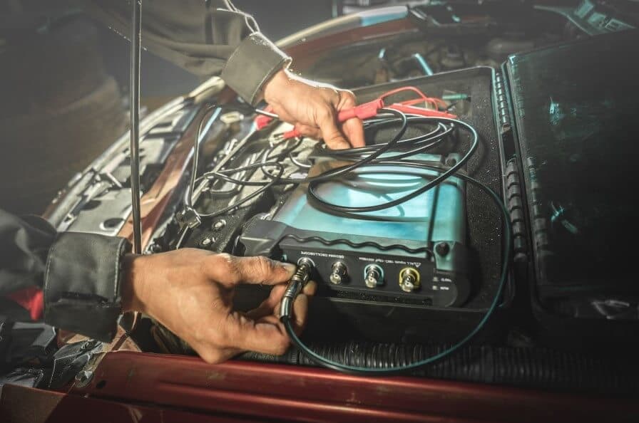 Entenda a importância do osciloscópio automotivo